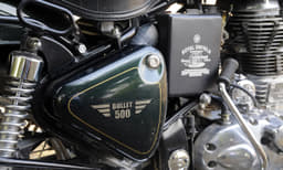 Royal Enfield Bullet 500 photo gallery